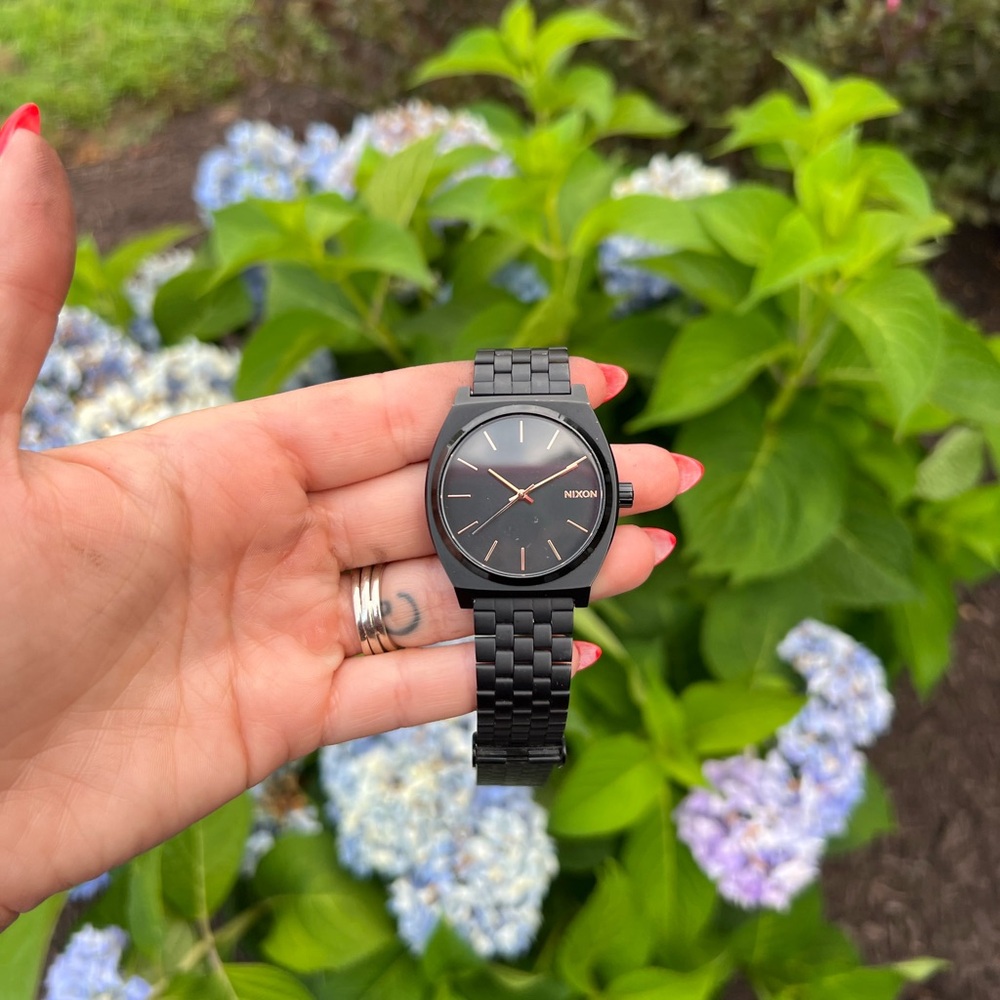 Ladies Minimal Nixon Watch